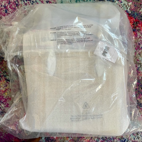 Kate Spade Picnic in the Park Small Tote NWT - Picture 9 of 9